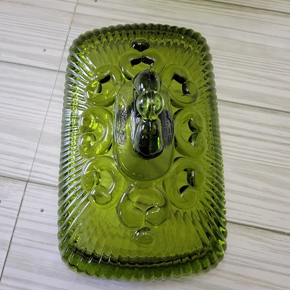 Indiana Glass Open Lace Edge Pedestal Candy Dush Avocado Green With Lid VTG - Picture 5 of 14